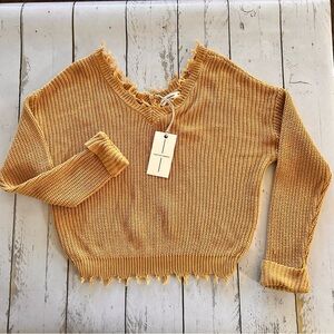 Sz M moon & madison Frayed V-Neck Sweater - Mustard - 100% cotton - NWT